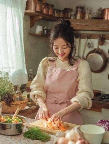 韓國游客大飽口福后深刻反思：美食盛宴中的節制之道