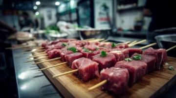 武漢探店|排隊30年的牛板筋大王，20多種牛雜隨便挑，人均才25！