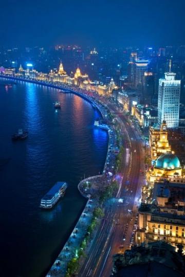 湛江，作為廣東省的一個重要城市，位于祖國大陸的最南端