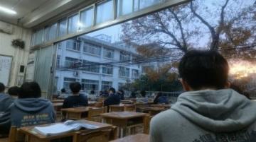 大連二十五中陪餐活動:舌尖上的溫暖與守護