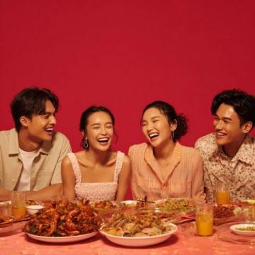權(quán)哥帶美籍華人朋友嘗遍鄭州美食,粵菜館體驗(yàn)如何?