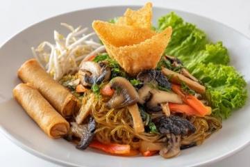 縣城醫(yī)院周邊美食價格調查：豆腐炒肉16元、苦瓜炒蛋13元公道嗎？