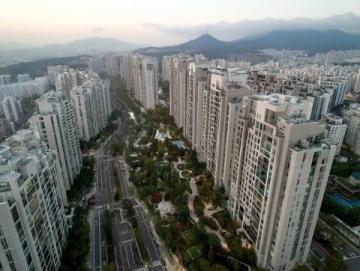 海南陵水:房?jī)r(jià)最高縣城,美食風(fēng)情街深度游攻略
