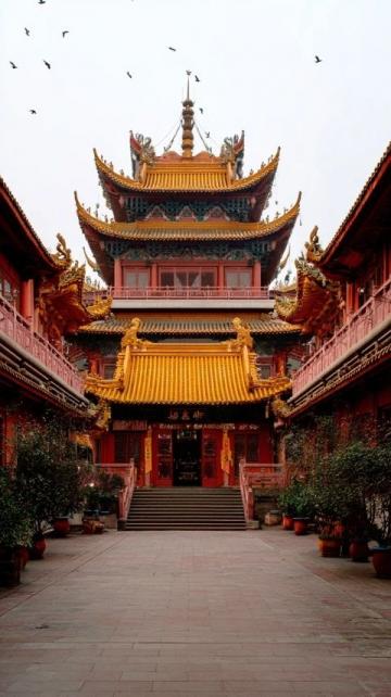 昆明旅行全攻略：必去景點與美食推薦