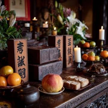 薛寶釵的家鄉南京美食豐富多樣,下面將從特色小吃和傳統名菜兩個維度為你介紹