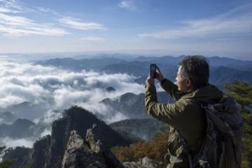 想要挑戰(zhàn)自我,體驗(yàn)一場刺激而又難忘的徒步之旅嗎?那么鄒城小刀山絕對是一個(gè)不容錯(cuò)過