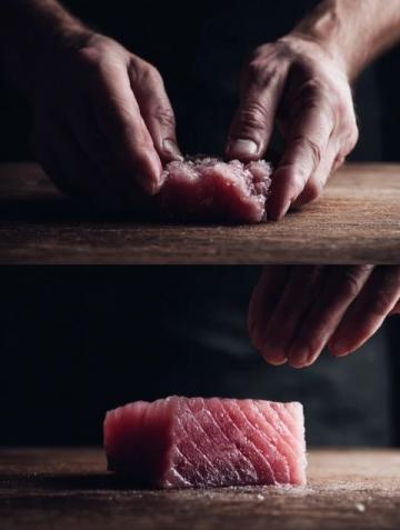獨家揭秘在家輕松自制椒鹽秘籍，肉類、魚類、蔬菜類美食輕松搞定