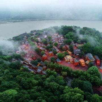 湖北省鄂州市西山風景區：自然美景與歷史文化的完美融合