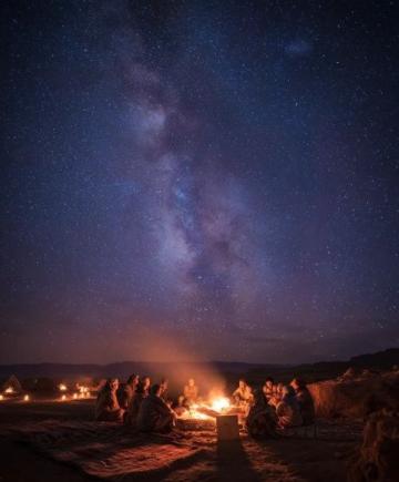 中國旅游日特輯:鳳凰北岸露營基地,初夏星空下的避世之選