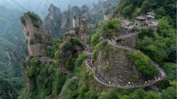 天水麥積山石窟國家5A景區概覽及旅游指南