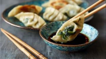 如何制作美味鲅魚餃子:餡料與包制全攻略