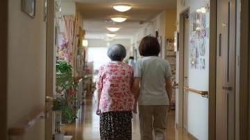 資深住家保姆招聘：九年駕齡，擅長烹飪與家務照料
