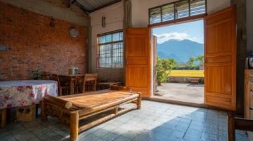 第一次去禾木村要住小木屋,晴天體驗更佳