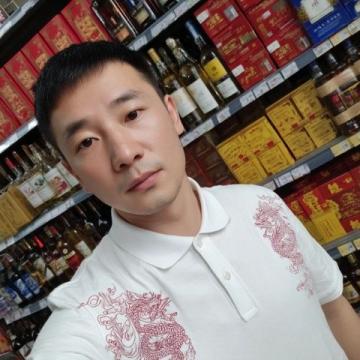 紹興外賣小哥閑暇時商場內彈鋼琴技藝精湛獲贊