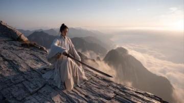 太原蒙山大佛景區(qū)探秘:云霧中的千年古佛遺址之旅