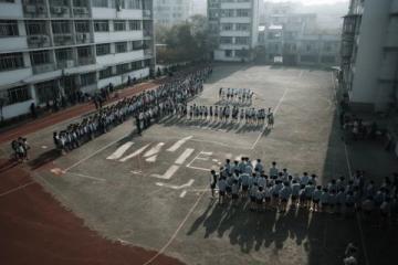大連二十五中陪餐活動:舌尖上的溫暖與守護