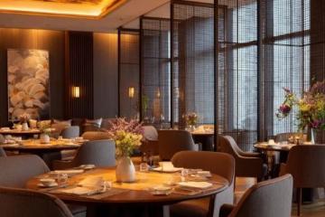 南京新街口凱賓斯基自助餐攻略：百元美食之旅！