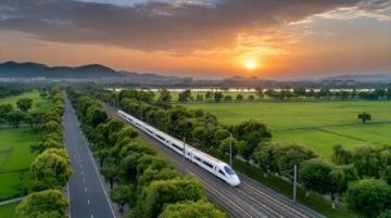 鐵路運輸的主要樞紐,被譽為南北通衢,燕晉咽喉,發達的交通網絡