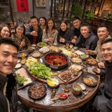 重慶魚火鍋加盟：八味鍋創新融合滋補藥材的獨特美食體驗