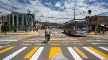 盤州市紅果城區新增公交線路:連接勝境街道辦石腦上壩,助力鄉村振興與城市互動