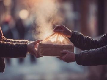 揭秘:央媽曝光外賣行業(yè)驚天內(nèi)幕!