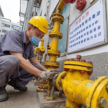 蘭州軸承廠后院供熱不達標源于供熱站法律及專業(yè)知識的匱乏-12月21日監(jiān)測記錄