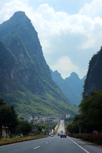 玉溪：融山入城，別樣風情之城