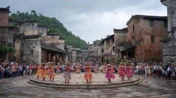 探索萊蕪王老村：崇文古村落變身旅游度假勝地，山鄉集團助力鄉村振興