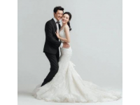 楊思琦前男友李泳豪近日大婚，正式迎娶臺灣女友過門，他希望可以盡早生兩個孩子
