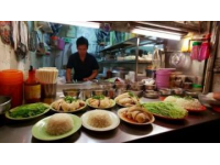 福新加坡特色美食之旅：從辣椒螃蟹到椰漿飯