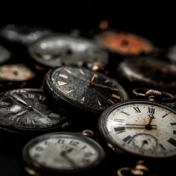 懶惰與歲月的交織——曾經(jīng)的小日記變成了碎片