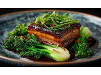 秋季補(bǔ)鈣正當(dāng)時(shí)，豆腐模擬紅燒肉、快手炒牛奶，創(chuàng)意菜肴讓你愛上健康飲食！