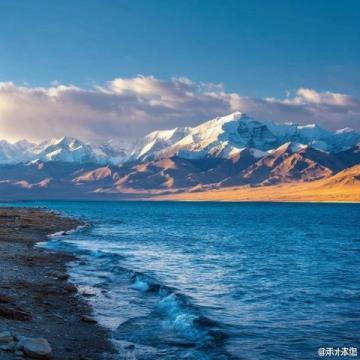 那拉提風景如畫,新疆之美