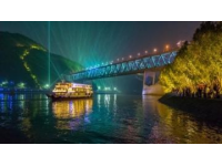 秋夜憶鄉(xiāng)關山高