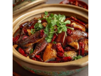 王府井藏著一道四川砂鍋菜，價格人均60元