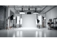 綠道自殺事件引發對精神健康及職業標簽反思：外賣騎手身份疑誤傳，公眾呼吁更多心靈關懷與理解