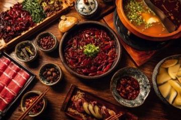 無錫十大特色美食無錫有許多極具特色的美食,以下是無錫十大特色美食