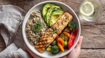 營養均衡的四道家常菜：全面覆蓋碳水、蛋白、維生素與纖維