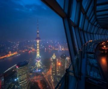 西班牙德埃薩草原風味晚宴點亮上海東方明珠