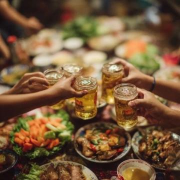 如果你想了解瀘州的街頭美食，那么你來對地方了！瀘州不僅是著名的酒城（以瀘州老