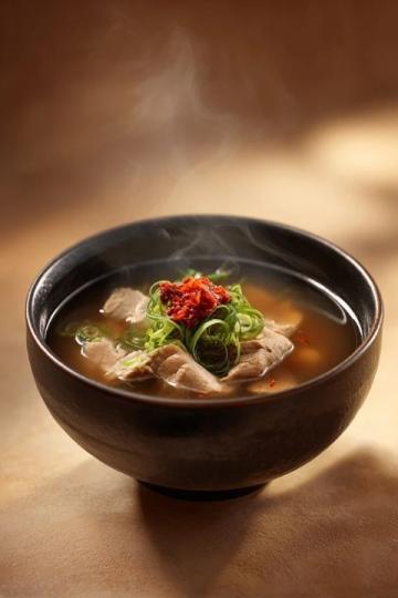 老北京特色雞絲涼面：新川面館夏日消暑佳選