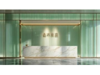 武漢公廁男女標識被指設計不當已整改凹凸圖案換為文字