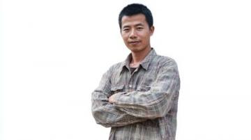 崔先生發現自己每天都要去紅星前進面包牛奶公司提鮮奶