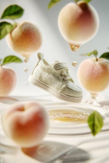 2025秋季首選：達芙妮平底瑪麗珍軟底淺口鞋為媽媽帶來舒適體驗