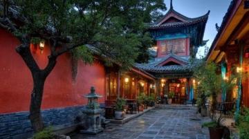 昆明一日游全攻略:24小時深度玩轉春城景點與美食