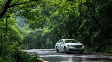 別克凱越評測:冷門車型,性價比高起!