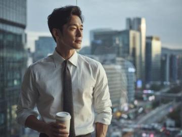 5年來，公司里有多少個人與他關(guān)系更好？