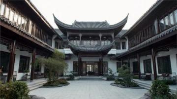 探店長沙: 萬家麗負二樓的秘密