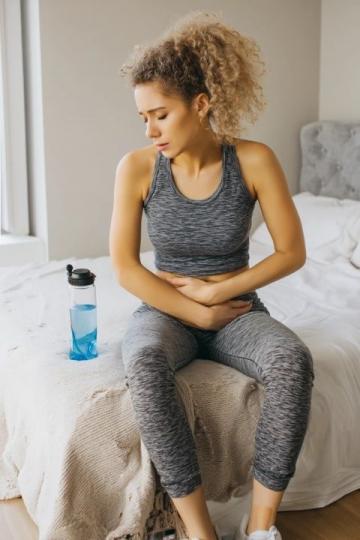 5大策略緩解更年期不適:健康飲食、適量運動、情緒管理、規律作息與遵醫治療全面攻略