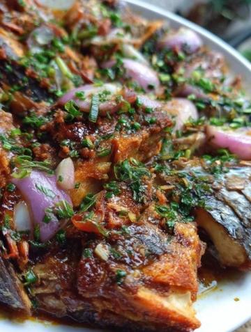 廣西田陽烤魚：味蕾的熱辣記憶